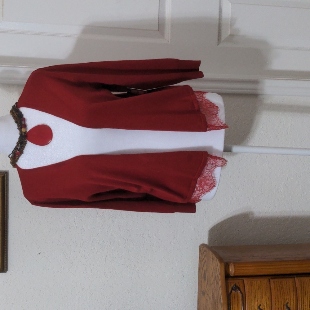 Stitchcount Women's Red Long Sleeve Open Sweater. Size M NWT